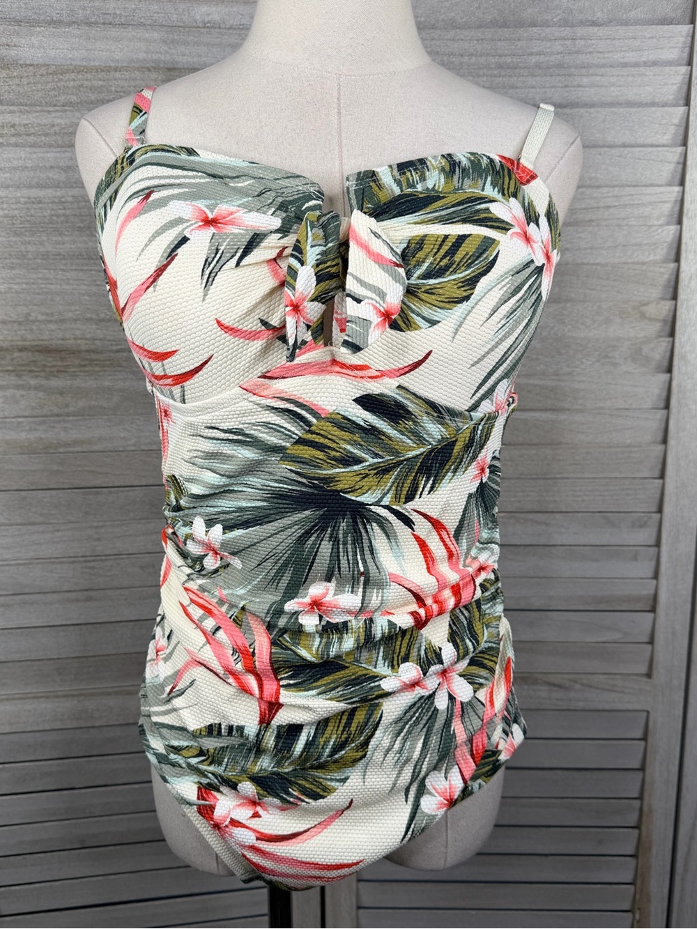 KONA SOL Women's Tropical Print One Piece Swimsuit Cream/Multi-XL